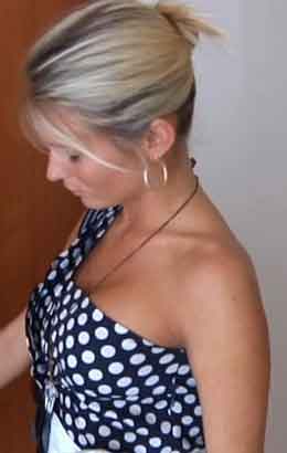 romantic female looking for guy in West Palm Beach, Florida