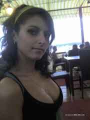 romantic lady looking for guy in Schenectady, New York