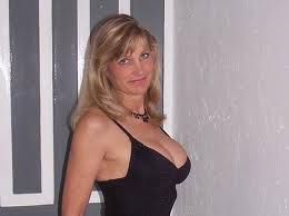 romantic female looking for men in Griffith, Indiana