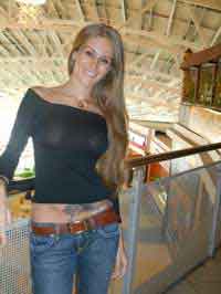 romantic girl looking for guy in Council Bluffs, Iowa