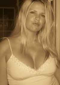 rich woman looking for men in Wayne City, Illinois